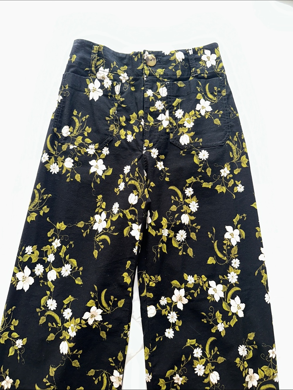 The Colette Cropped Wide-Leg 
Trousers by Maeve: Magic Fabric: Botanical Motif